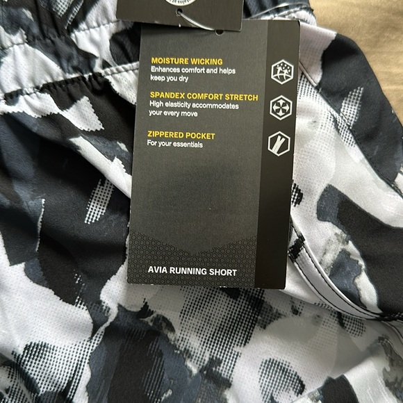 Avia running short - Picture 5 of 5